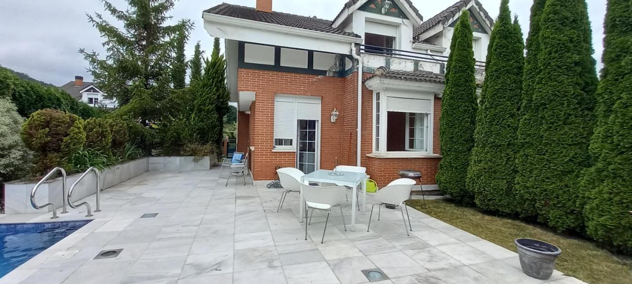 Chalet Con Piscina, Sauna Y Jacuzzi Cerca Del Mar A Media Hora De Bilbao Y Santander El Puente  외부 사진