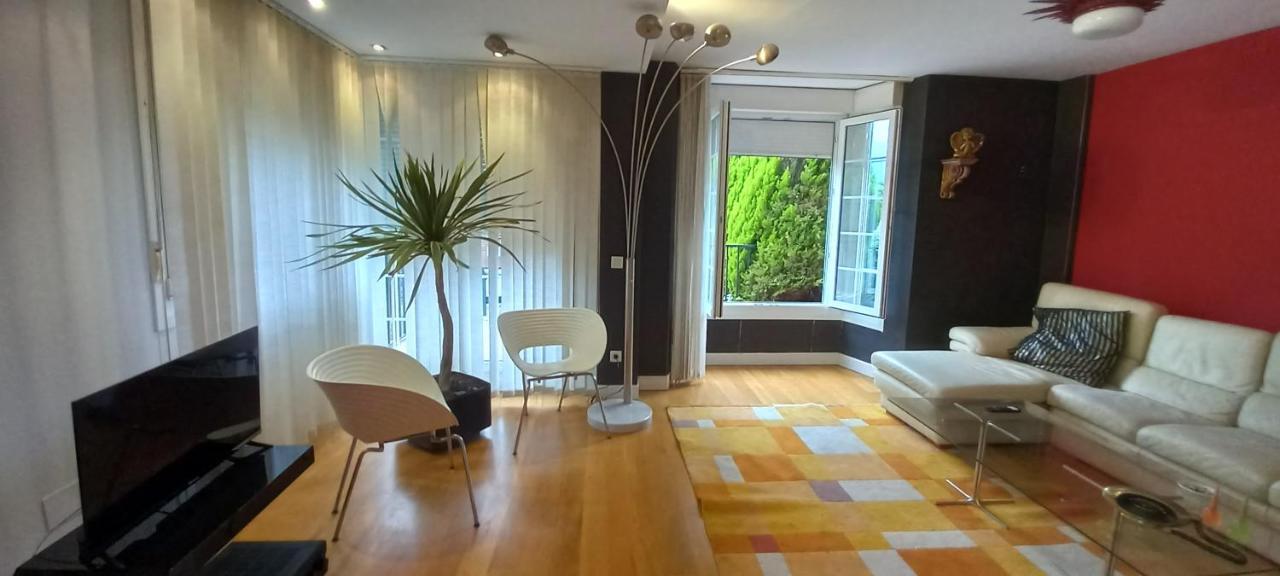 Chalet Con Piscina, Sauna Y Jacuzzi Cerca Del Mar A Media Hora De Bilbao Y Santander El Puente  외부 사진